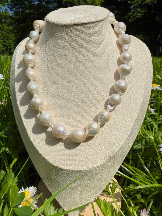 Big Baroque Pearl Necklace
