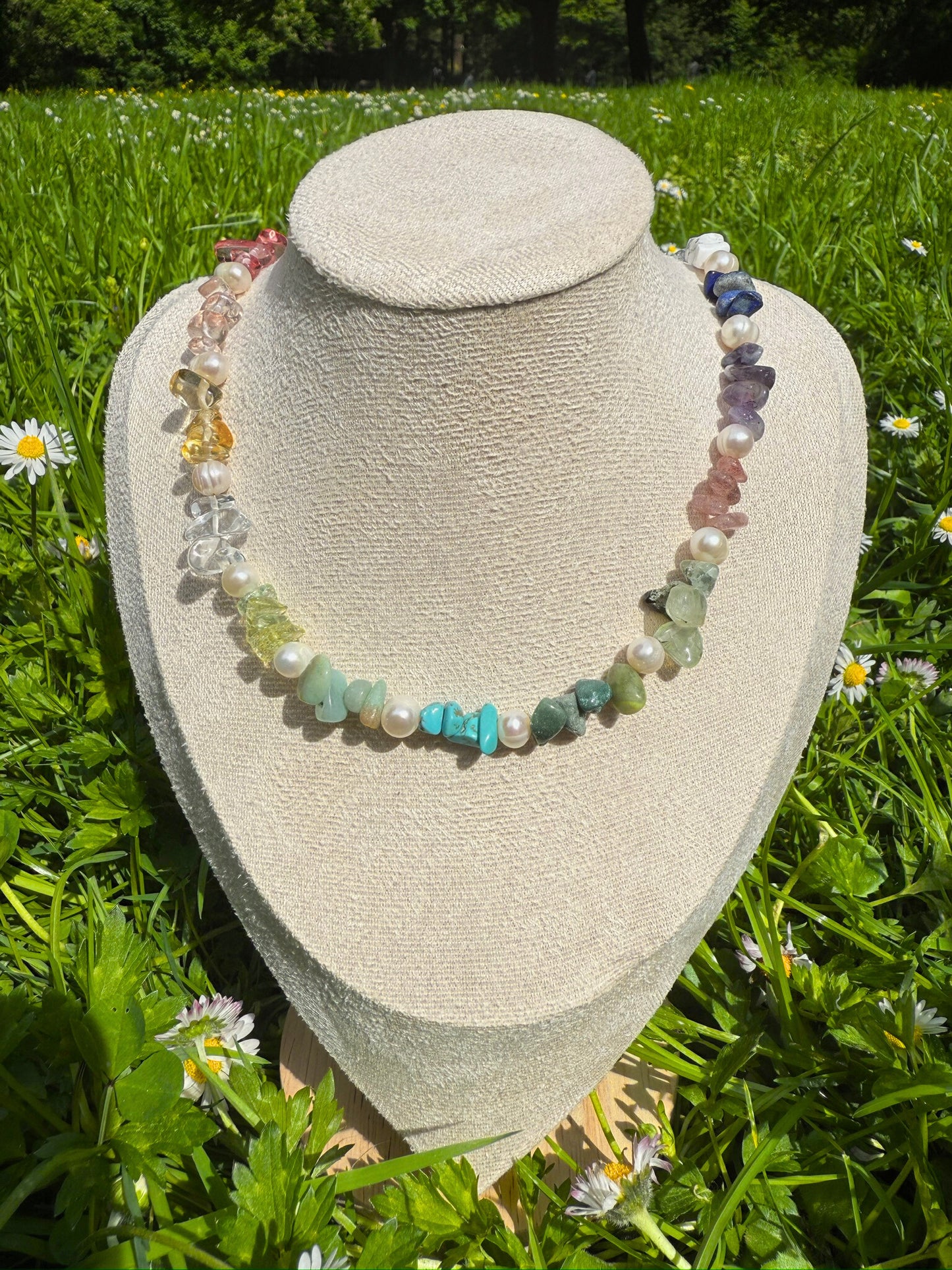 Bloom Round Pearl Necklace