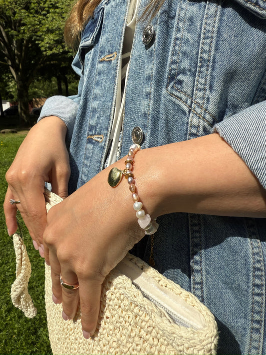 Pearlys' Seashell Bracelet
