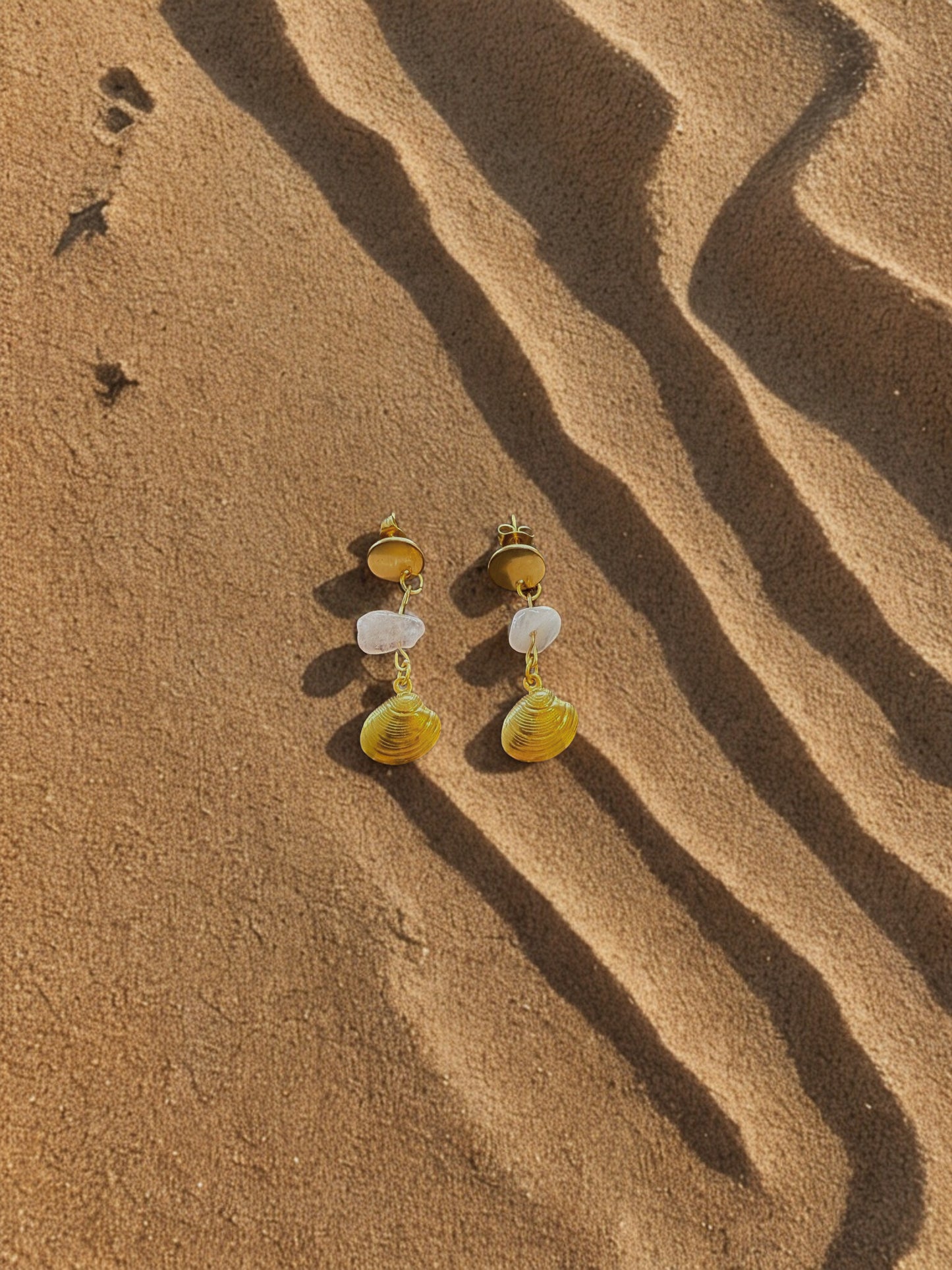 Pearlys Seashell Earrings