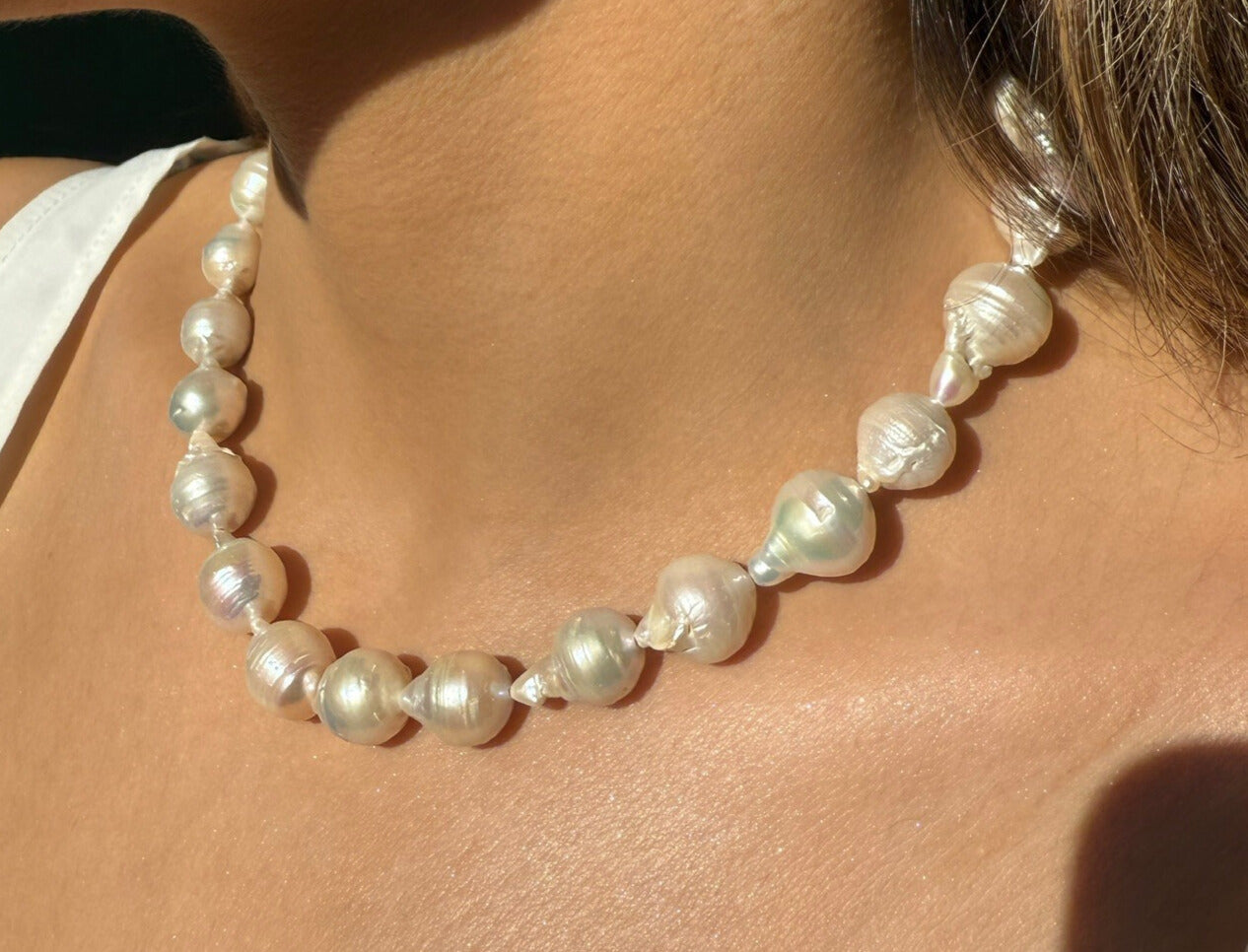 Big Baroque Pearl Necklace