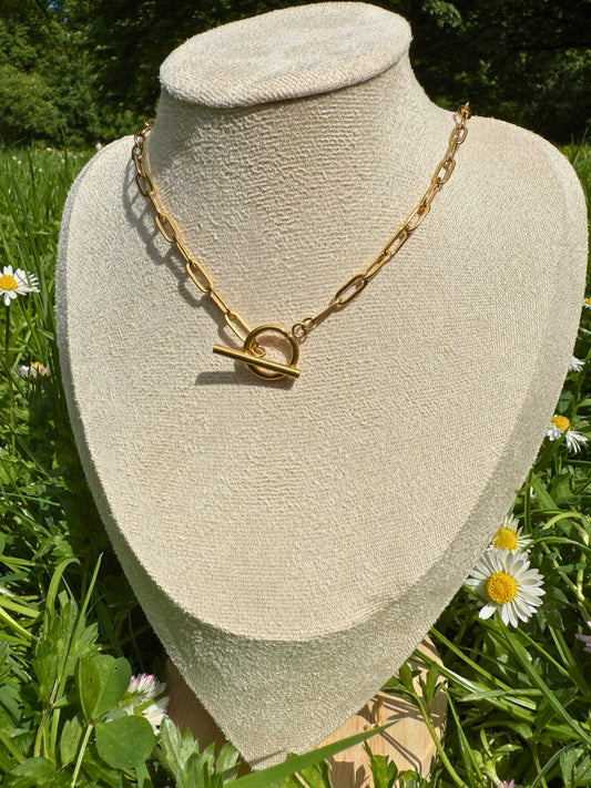 Gold Front Opening Chain