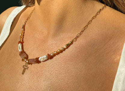 Pearlys' Daylight Necklace