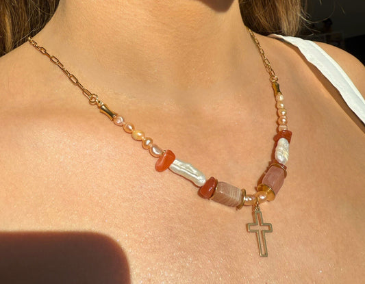 Pearlys' Daylight Necklace