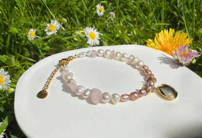 Pearlys' Seashell Bracelet