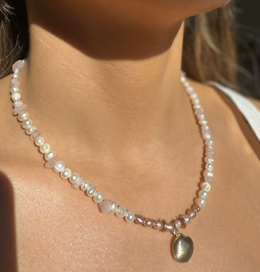 Pearlys' Seashell Necklace