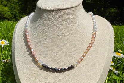 Rose Lily Pearl Necklace