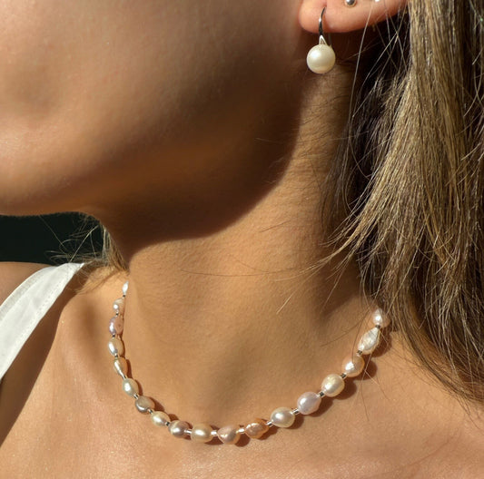 Rose Silver Pearl Necklace